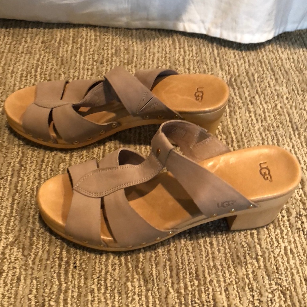 Ugg clogs!!! - Picture 3 of 3